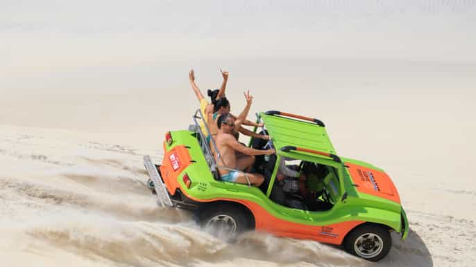 aventura de buggy nas dunas de genipabu saindo de natal
