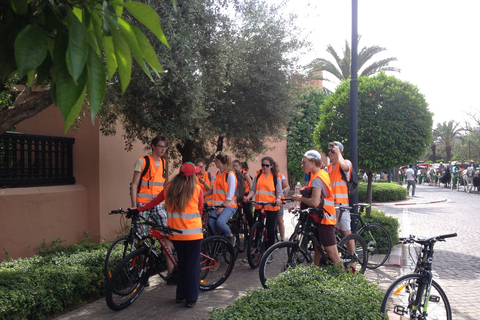 Marrakech: Tour in bicicletta con una guida localeTour mattutino