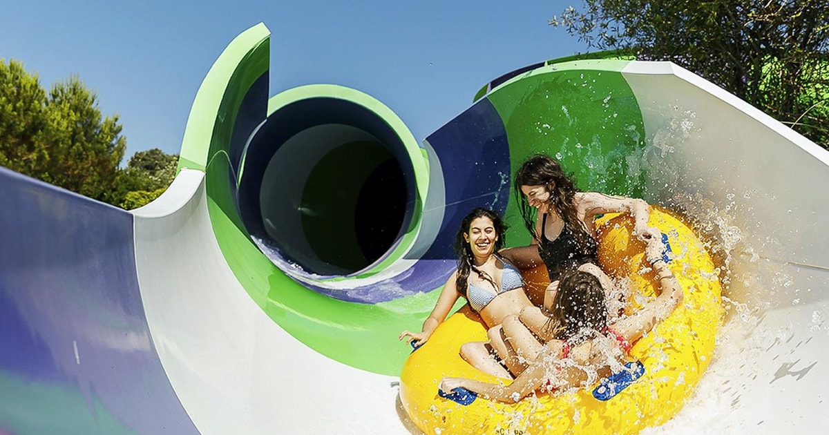 Villanueva de la Cañada: ticket de acceso a Aquopolis | GetYourGuide