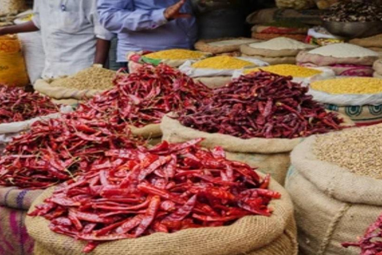 Delhi: oude en nieuwe Delhi, rondleiding van een hele of halve dagHaif-Day New Delhi Tour met auto, gids en chauffeur