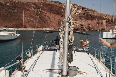 Santorini: Private 5-Hour Sunset Sailing Tour with Dinner