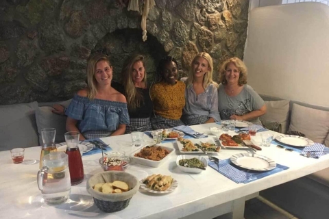 Mykonos: traditionele lunch of diner in de Mykonian Spiti