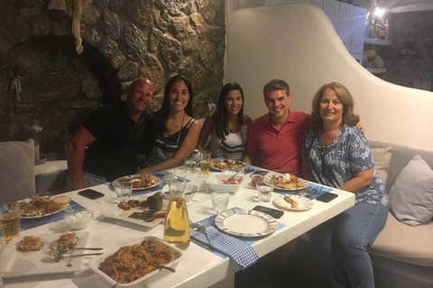 Mykonos: pranzo o cena tradizionale al Mykonian Spiti