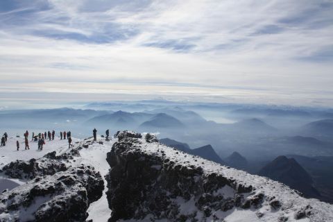 Pucon: scalata del vulcano Villarrica di un'intera giornata