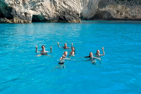Zakynthos: VIP Halve Dag-Tour & Cruise naar Navagio & GrottenPick-up van MSC ARMONIA Cruiseschip
