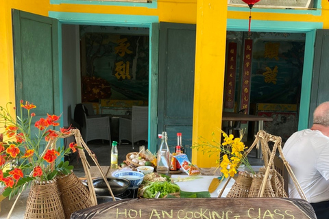 Hoi An Cooking Class with Organic Farm & Local Market