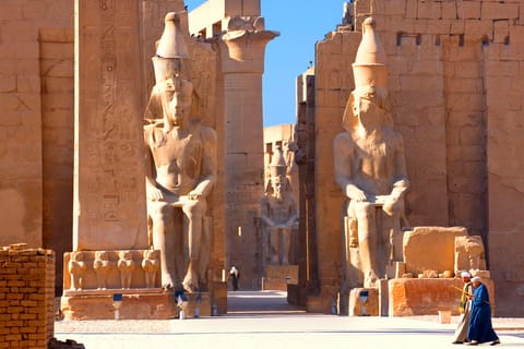 Cairo: Overnight Trip to Luxor by Plane
