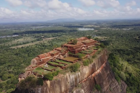 Sigiriya: Rock Fortress Guided Walking Tour