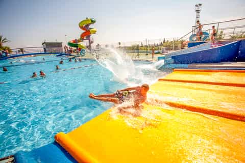 Barcelona: Illa Fantasia Water Park Skip-the-Line Day Ticket
