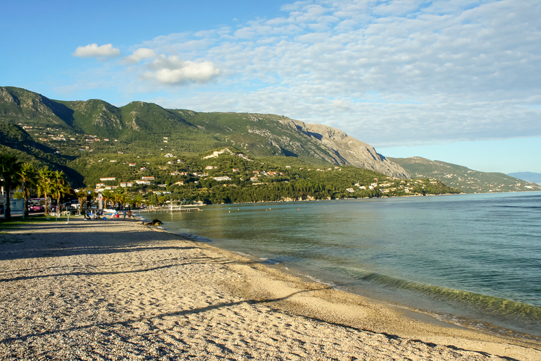 Depuis Corfou : transfert privé vers la plage de Barbati