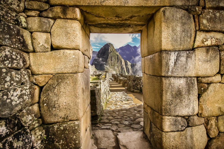 5-dniowy trekking Salcantay do Machu PicchuWycieczka z wędrówką na Huayna Picchu