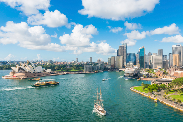 Sydney: Cruzeiro de observação de baleias e ingresso para o zoológico de Taronga