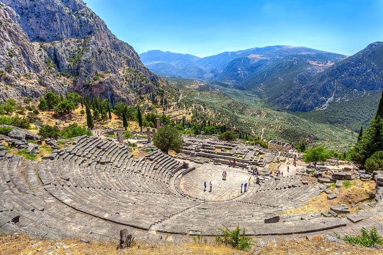 Delphi Guided Walking Tour and Admission Ticket Ticket and Tour in the Delphi Archaeological Site Only