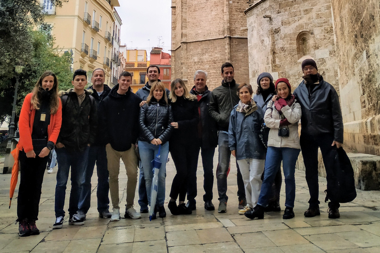 Free walking Tour Valencia Essentials with local guides