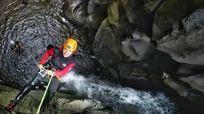 azores canyoning in salto do cabrito