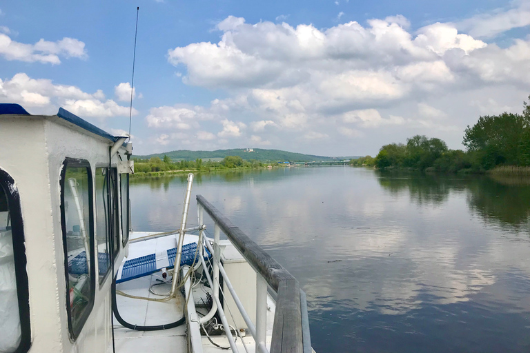 Cracow: 4-hours Sightseeing Cruise to Tyniec ⛵⛪Individual cruise to Tyniec