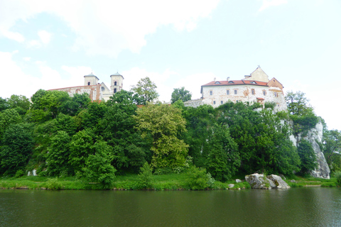 Cracow: 4-hours Sightseeing Cruise to Tyniec Tyniec Group Tour