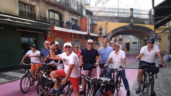 lisbon downtown ebike private guided tour