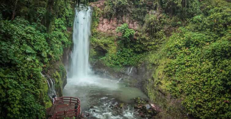 San Jose Costa Rica La Paz Waterfall Gardens | Fasci Garden