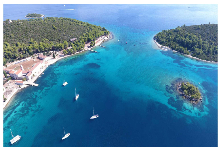 Korčula 3 ISLAND CATAMARAN TOUR Badija - Vrnik - Stupe