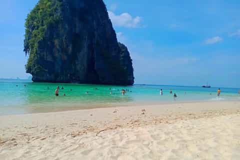 From Krabi: 4 Islands Snorkeling Tour by Speed Boat