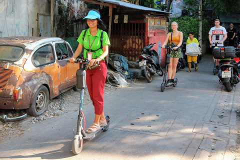 Bangkok: E-Scooter, pontos turísticos locais e passeio de comida de rua