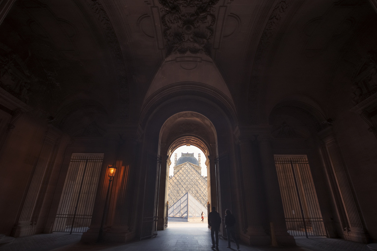 París: Visita guiada sin hacer cola al Louvre con la Mona Lisa