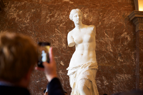 París: Visita guiada sin hacer cola al Louvre con la Mona Lisa