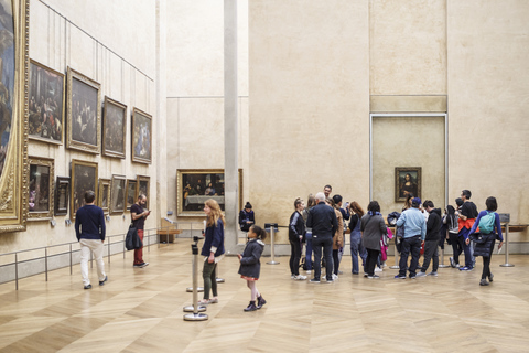 Parigi: Tour &quot;salta la fila&quot; del Louvre con la Monna LisaParigi: Tour del Louvre con la Monna Lisa, salta la fila