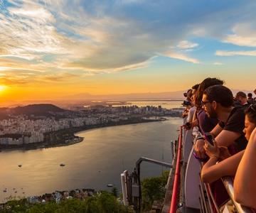 Rio: Kurtarıcı İsa, Selarón Merdivenleri ve Sugarloaf Gün Batımı