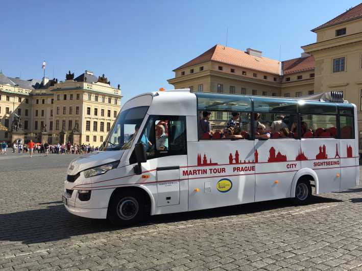 prague tourist bus