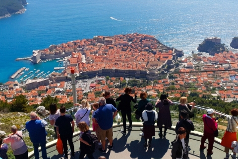 Dubrovnik: Tour panorámico al atardecer con copa de vinoSalida de la excursión al atardecer desde Pile Gate