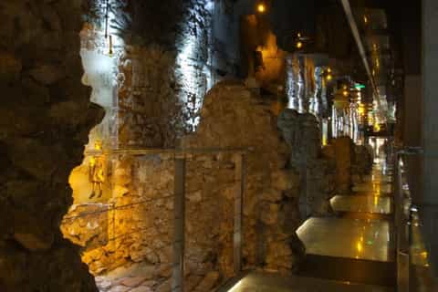 Krakau: Skip the line Rynek Underground Museum Private Tour