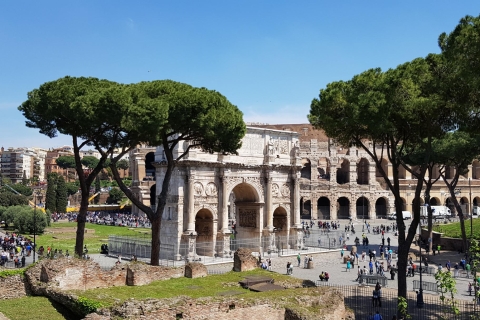 Rome: Small Group Colosseum and Ancient Rome Tour in German