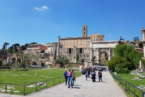 Roma: Grupo reducido Coliseo y Roma AntiguaVisita en alemán