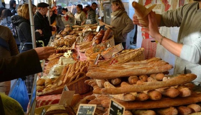 Visit Paris: Food Market Tour na Bastilha in Paris