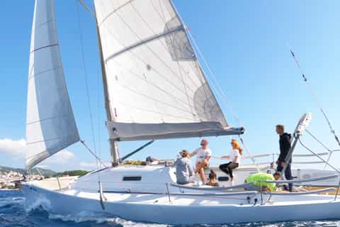 Paklinski Islands: Hvar Full-Day Sailing Tour