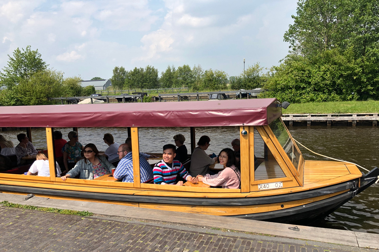 Amsterdam: Keukenhof Tulip Garden and Giethoorn Experience