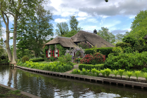 Amsterdam: ogród tulipanowy Keukenhof i zwiedzanie Giethoorn