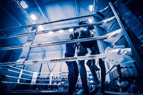 Krabi: boleto VIP para el boxeo William Muay ThaiPunto de encuentro del muelle de Nopparat Thara