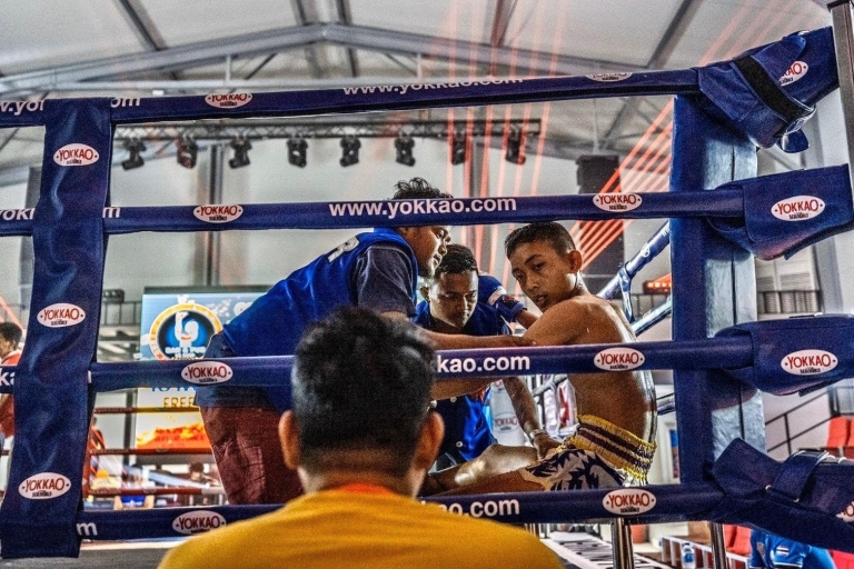 Krabi: boleto VIP para el boxeo William Muay ThaiRecogida en el hotel en Krabi