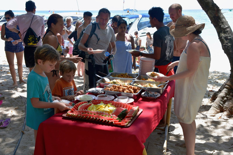 Koh Lanta: Abenteuer-Seefahrt nach Koh Rok und Koh HaaKoh Lanta: Abenteuer-Schiffstour nach Koh Rok und Koh Haa