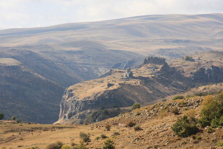 From Yerevan: Byurakan, Oshakan and Amberd Fortress Day Trip