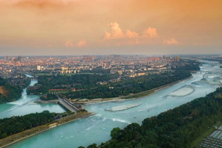 Dujiangyan Irrigation System & Mount Qingcheng Private Tour Dujiangyan and Mount Qingcheng Private tour (Self Guided)