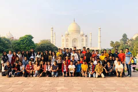 Agra: Taj Mahal Sunrise and Sunset Full-Day Tour
