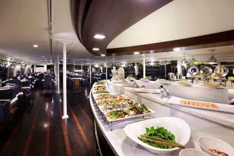 seoul han river premium lunch or dinner buffet cruise
