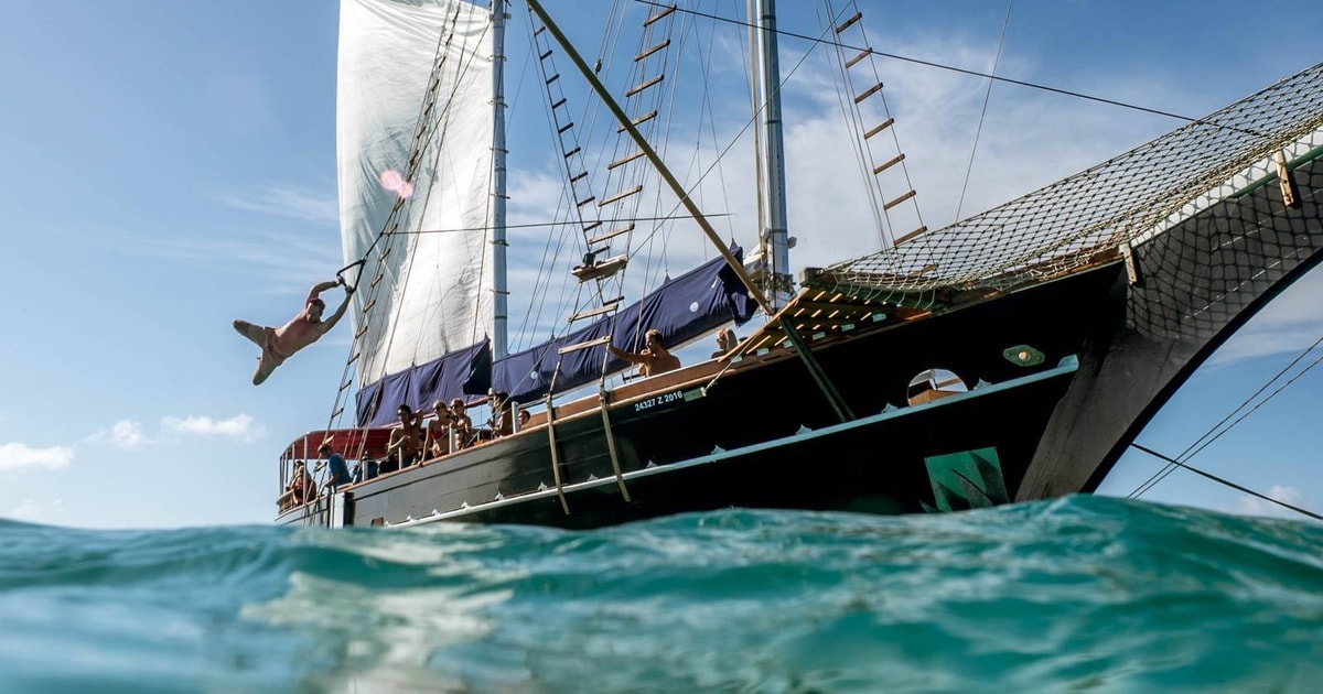 pirate ship tour aruba