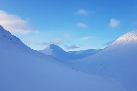 Akureyri: Hraundrangi Peak 10-stündige Privatbesteigung