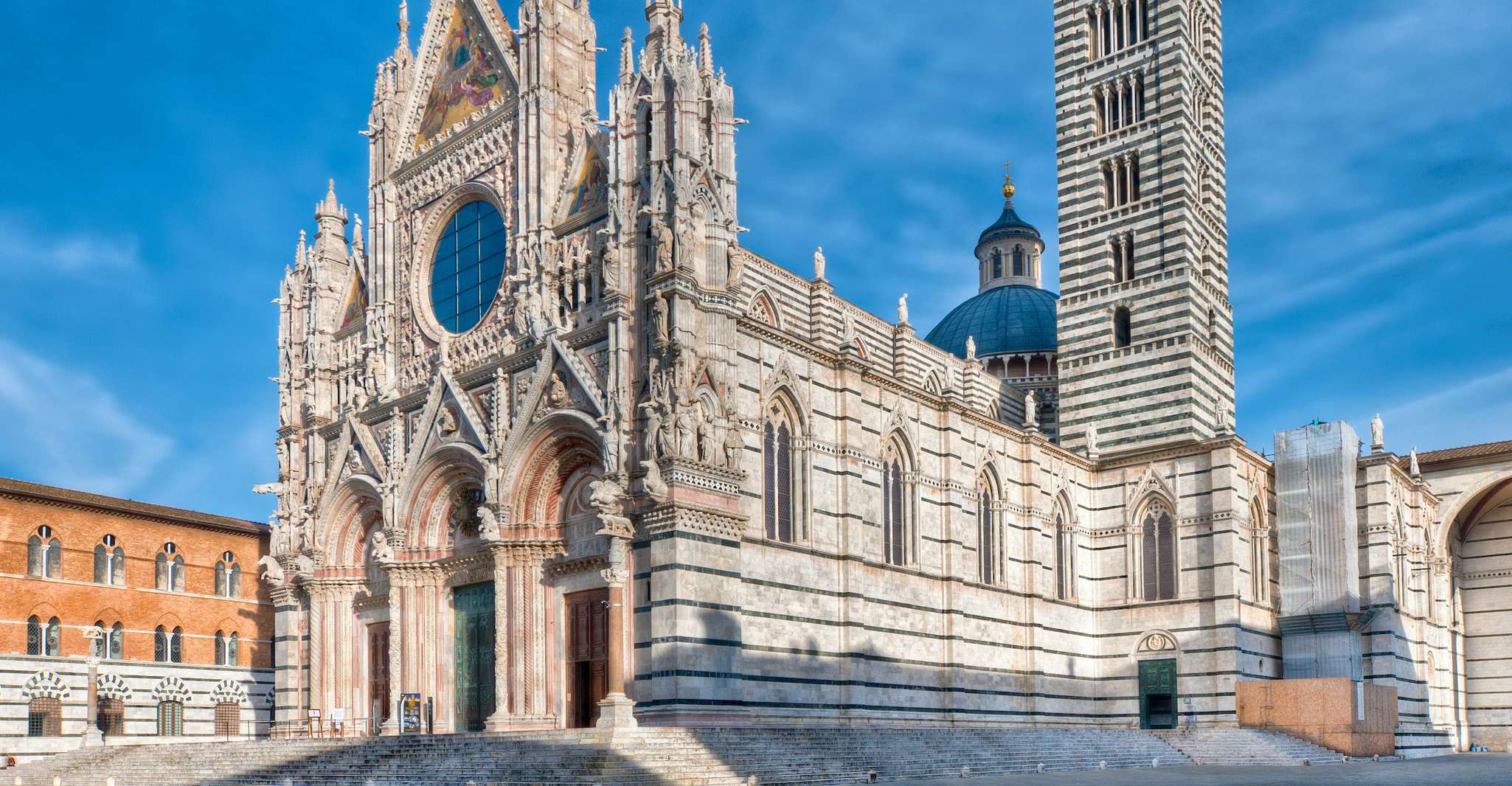 From Florence: Tuscany, Siena, San Gimignano & Winery Lunch photo 3