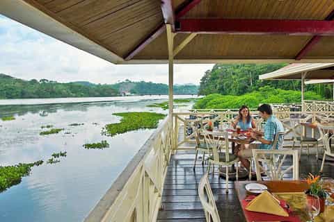 Gamboa: Cable Car & Boat Jungle Tour with Lunch